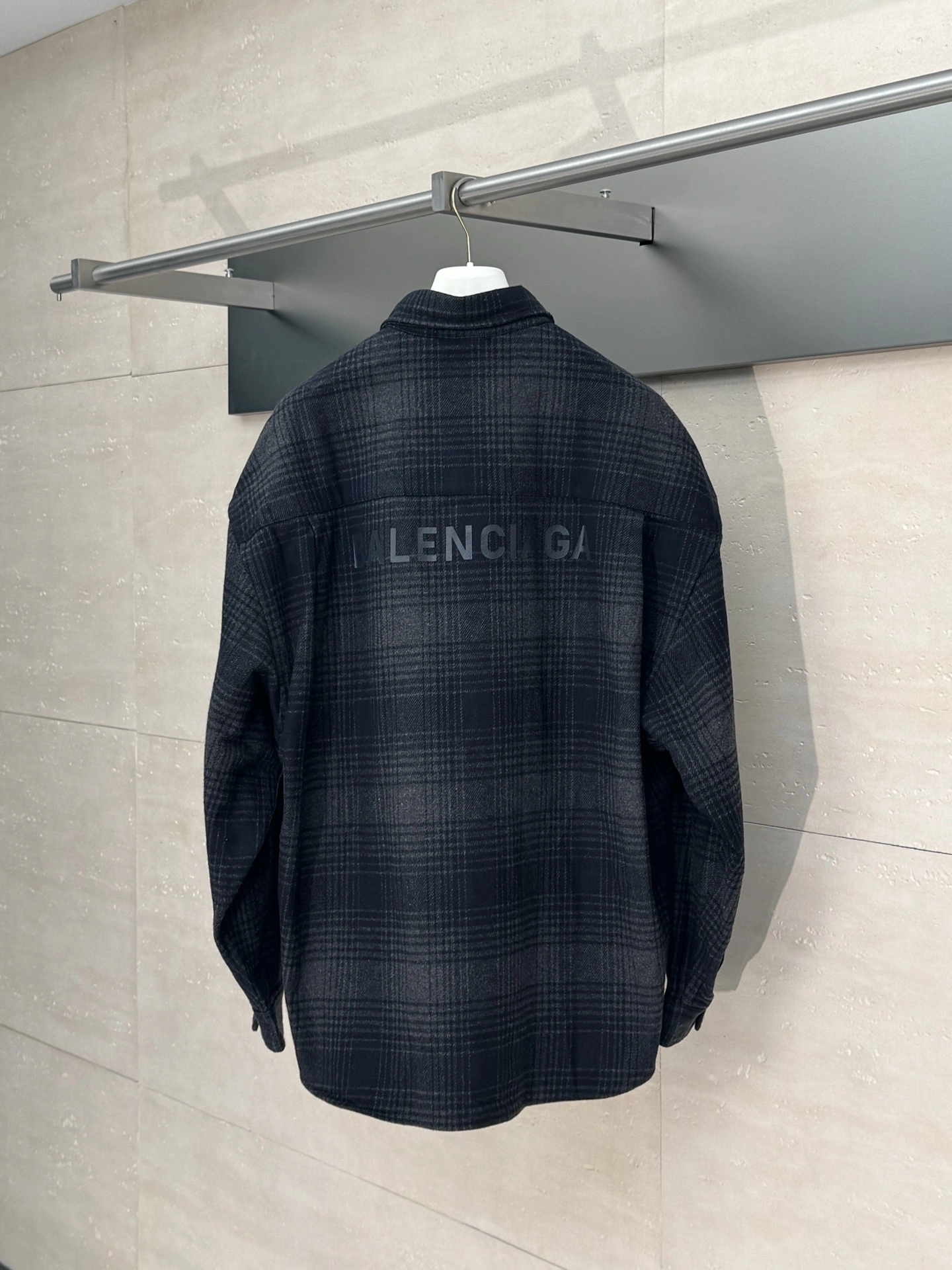 & wg.luxury- 218593i16 oversized item:E-F363G2665